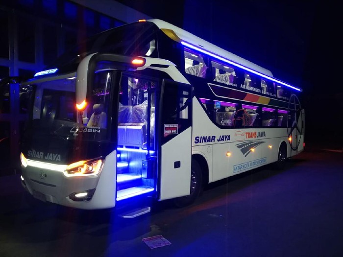 Potret PO Sinar Jaya yang Berjuluk Bus 'Sejuta Umat'