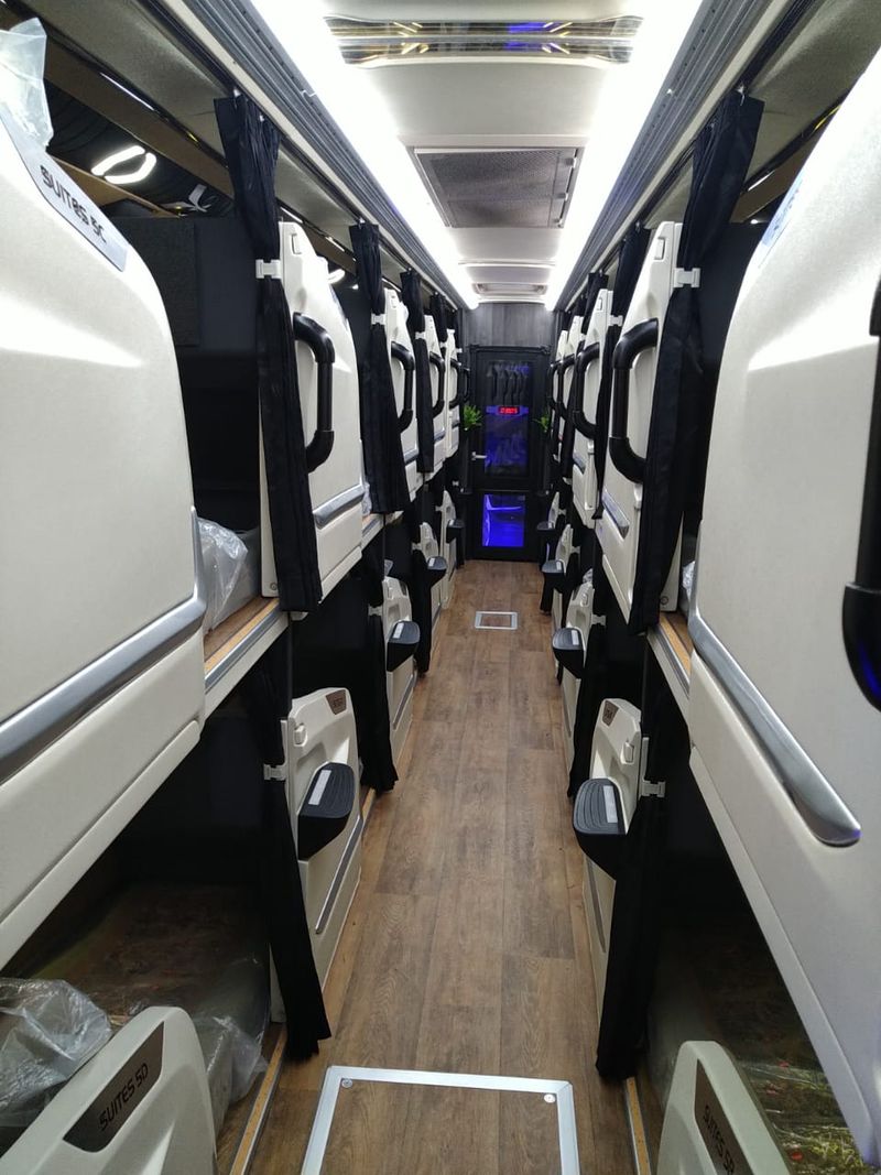 Bus suites class PO Sinar Jaya