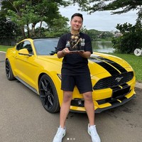 Dihimpun dari berbagai sumber, Setya Nugraha diketahui merupakan mahasiswa Universitas Pelita Harapan, jurusan arsitektur. Ia merupakan anak ketiga dari tujuh bersaudara. (Foto: Instagram/@setyanugraha21)