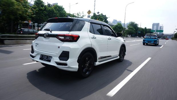 First drive Toyota Raize