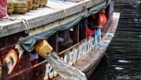 Begitu pun sebaliknya para pemudik yang dari Bekasi, Muara Gembong pun kerap menggunakan perahu motor untuk kembali ke Jakarta.