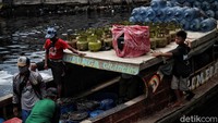 Perlu diketahui beberapa hari lalu ada nelayan Cilincing yang melakukan mudik menggunakan perahu motor ke kawasan Cirebon.