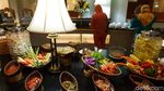 Foto: Hotel Ini Pakai Sirine Perang Buat Tandai Waktu Berbuka
