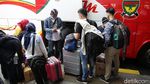 Jelang Larangan Mudik, Terminal Pulo Gebang Ramai