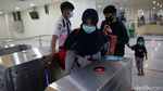 Jelang Larangan Mudik, Terminal Pulo Gebang Ramai
