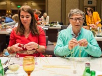Kenangan Melinda dan Bill Gates Makan Bareng Sebelum Berpisah