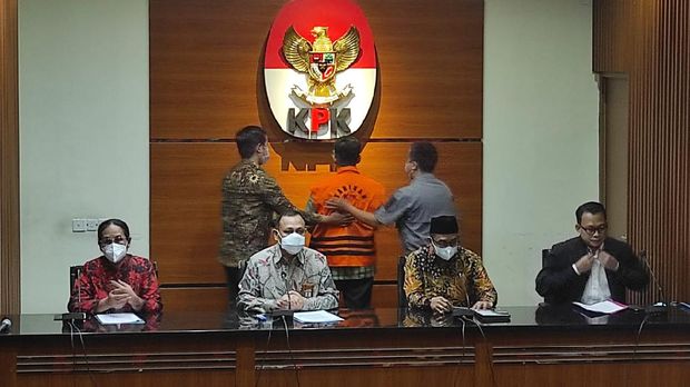 Konferensi pers kasus suap eks pejabat Ditjen Pajak (Azhar-detikcom)