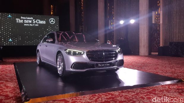 Mercedes-Benz S Class S450