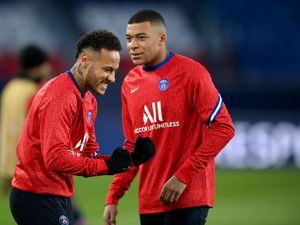 Guardiola Cari Cara Bikin Neymar-Mbappe Mati Kutu