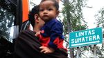 Pemudik Juga Padati Terminal Poris Tangerang