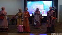 Menjelang lebaran, permintaan busana muslim mengalami peningkatan. Grafiknya meningkat, karena larangan mudik yang ditetapkan pemerintah. 