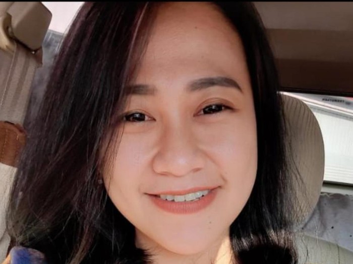 perawat cantik dibakar