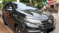 Toyota Rush TRD Sportivo A/T Harga: Rp230.000.000 Mesin: 1.500 cc bensin Transmisi: Automatic Tahun: 2020 Warna: Hitam Jarak Tempuh: 3.000 km Lokasi: Bekasi. Foto: Pool (Seva.id)
