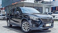MAZDA Cx-5 GRAND TOURING A/T Harga: Rp224.000.000 Mesin: 2.500 cc bensin Transmisi: Automatic Tahun: 2014 Warna: Hitam Jarak Tempuh: 102.243 km Lokasi: Bekasi. Foto: Pool (Seva.id)
