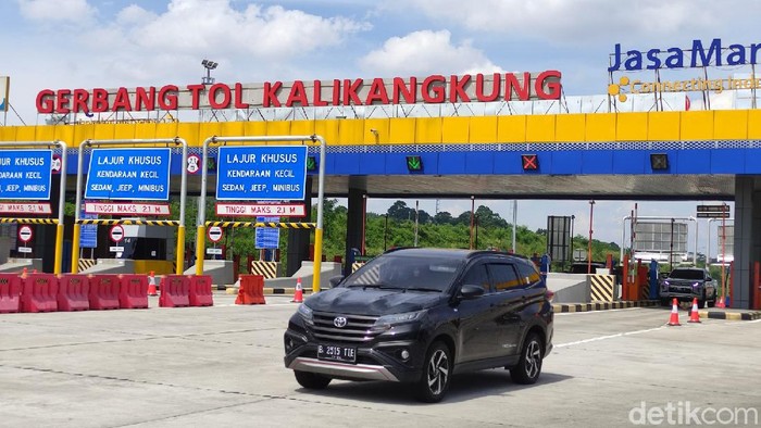 Pintu Tol Kalikangkung, Semarang, Selasa (4/5/2021).