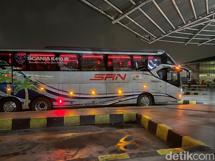 Potret Perjalanan Menggunakan Bus PO SAN, Berangkat dari Jakarta