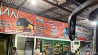 PO SAN mungkin jadi satu-satunya perusahaan otobus yang tak memiliki agen. Sebagai gantinya, mereka memiliki perwakilan di berbagai daerah yang juga sebagai perpanjangan tangan PO.