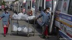 Potret Antrean Ambulans Pasien Corona di India