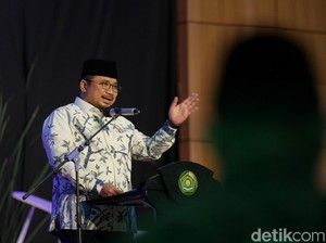 Menag: Saya Akan Takbiran dan Salat Id di Rumah Bersama Keluarga