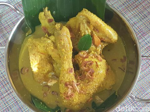 Resep Opor Ayam Kuning Tanpa Santan