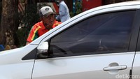 Hari ini, sejumlah terminal mulai dipadati pemudik. Mereka sengaja mudik lebih awal untuk menghindari larangan pada 6-17 Mei 2021 mendatang.