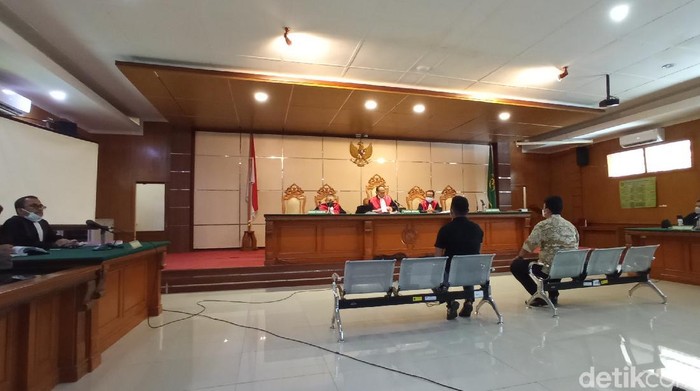 Sidang kasus penganiayaan Habib Bahar