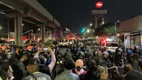 Sekretaris pemerintah Mexico City, Alfonso Suarez del Real, menuturkan kepada media lokal, Milenio Television, bahwa korban luka telah dilarikan ke rumah sakit setempat. AP Photo/Eduardo Castillo  