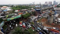 Penampakan kawasan Fatmawati pada tahun 2016. MRT sendiri punya perjalanan panjang. Dalam catatan detikFinance, seperti mengutip jakartamrt.co.id, proyek infrastruktur ini sebenarnya sudah digagas sejak Orde Baru yakni tahun 1985. Lamhot Aritonang.