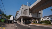Penampakan kawasan Jl. Sisingamangaraja pada tahun 2020 di depan gedung Kementerian Agraria dan Tata Ruang/Badan Pertanahan Nasional (BPN) dan Gedung Sekretariat ASEAN. Stasiun MRT ini bertema ASEAN, multikultural, persatuan dalam keberagaman. dok.MRT Jakarta.