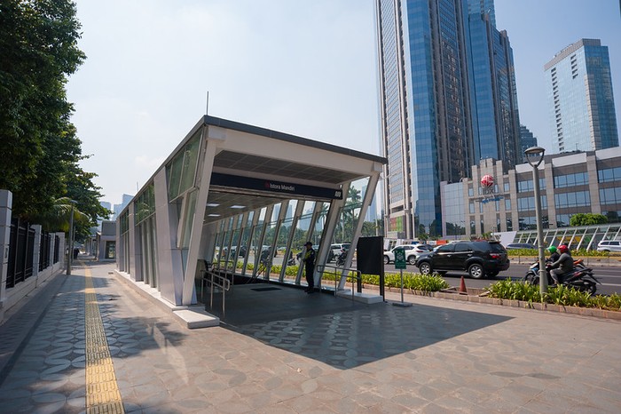 Wajah Ibu Kota Sebelum dan Setelah Ada MRT Jakarta Wajah Ibu Kota Sebelum dan Setelah Ada MRT Jakarta