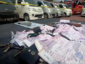 Rugi Mudik Naik Travel Gelap, Sudah Bayar Mahal Bisa Terkatung-katung
