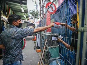 Corona Malaysia Kian Gawat, Tembus 6.000 per Hari, Lockdown Ketat