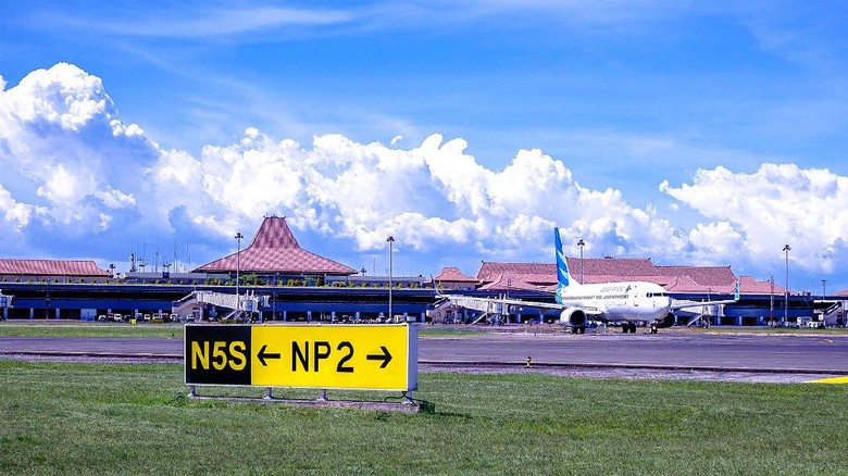 Masa larangan mudik akan berlaku mulai 6-17 Mei. Bandara Juanda Surabaya menerapkan tiga momen pengetatan.