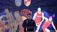 Tak hanya itu, Bank Mandiri juga memberikan bantuan pendanaan pelaksanaan Indonesian Basketball League (IBL) fase 2 yang akan bergulir pada 23 Mei – 6 Juni 2021 di Jakarta.