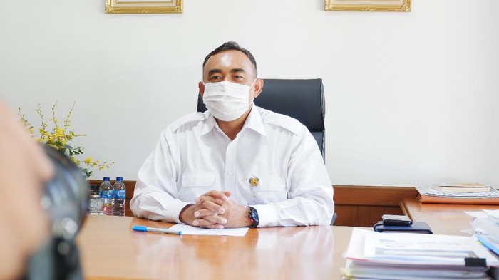 Direktur Bina Teknik Sumber Daya Air Prof Eko Winar Irianto