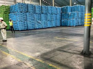 Geger Gula Rafinasi Langka di Jawa Timur, Kemendag Buka Suara
