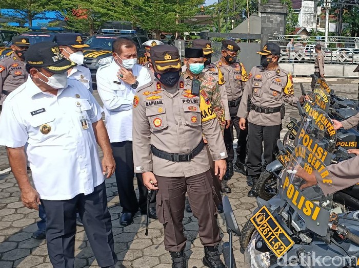 Kapolres Kendal AKBP Raphael Sandy Cahya Priambodo dan Wakil Bupati Kendal  Windu Suko Basuki, Rabu (5/5/2021).