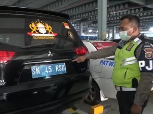 Heran Kena Tilang, Rusdi Sudah Setahun Bawa Mobil Kekaisaran Sunda