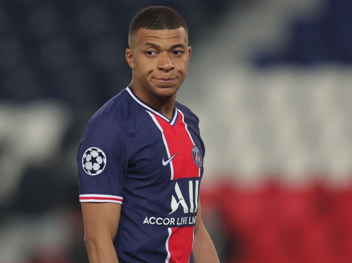 Kylian Mbappe PARIS, FRANCE - APRIL 28: Kylian Mbappe of Paris Saint-Germain reacts after the UEFA Champions League Semi Final First Leg match between Paris Saint-Germain and Manchester City at Parc des Princes on April 28, 2021 in Paris, France. Sporting stadiums around France remain under strict restrictions due to the Coronavirus Pandemic as Government social distancing laws prohibit fans inside venues resulting in games being played behind closed doors. (Photo by Alex Grimm/Getty Images)