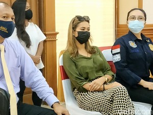 Bule yang Viral Prank Lukis Masker di Bali Dideportasi