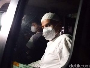 Mark Sungkar Dituntut 2 Tahun 6 Bulan Penjara Terkait Kasus Korupsi