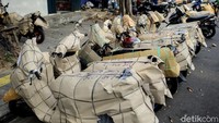 Namun, bila berkaca ke musim mudik 2 tahun lalu, jasa pengiriman motor di masa pandemi seperti saat ini mengalami penurunan permintaan.