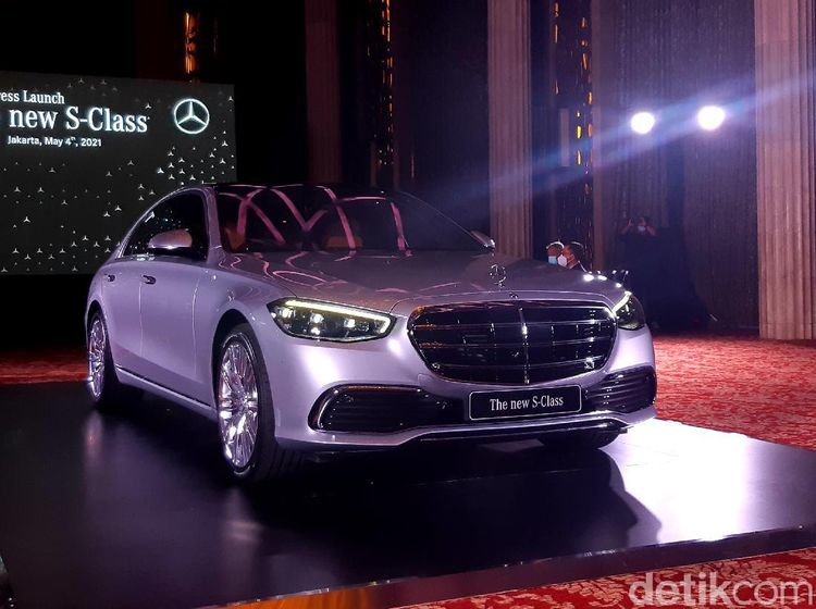 Intip Mobil Sultan Mercedes-Benz S Class Seharga Rp 3 Miliaran yang Mendarat di RI