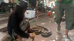 Penampakan Ular Piton 4 Meter yang Masuk Kandang Ayam