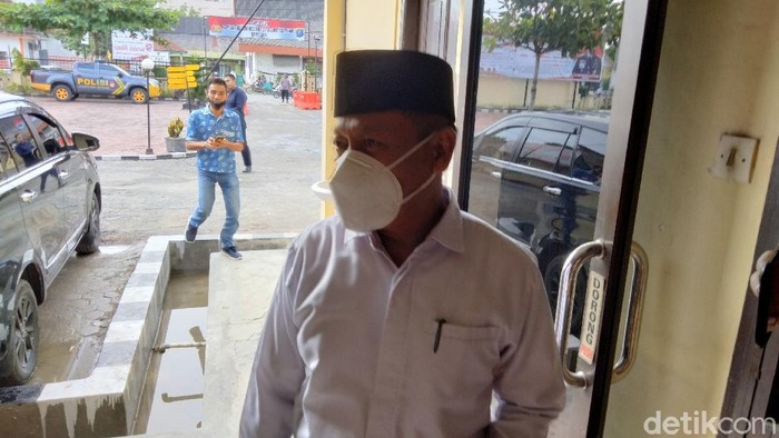 Plt Walkot Tanjungbalai Waris Thalib
