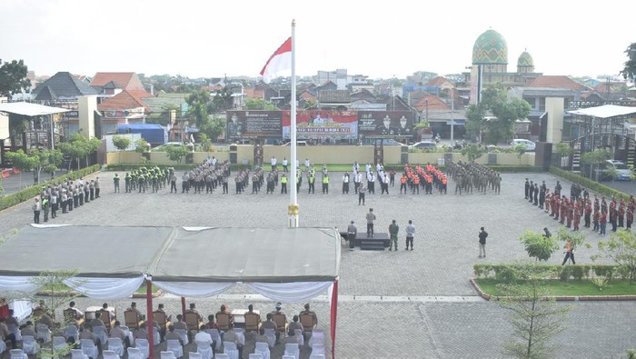 Polisi Larang Masyarakat Sidoarjo Tradisi Anjangsana Ke tetangga Saat Lebaran