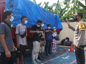 10 Pemudik dari Jakarta yang Bersembunyi dalam Truk Diamankan di Ngawi
