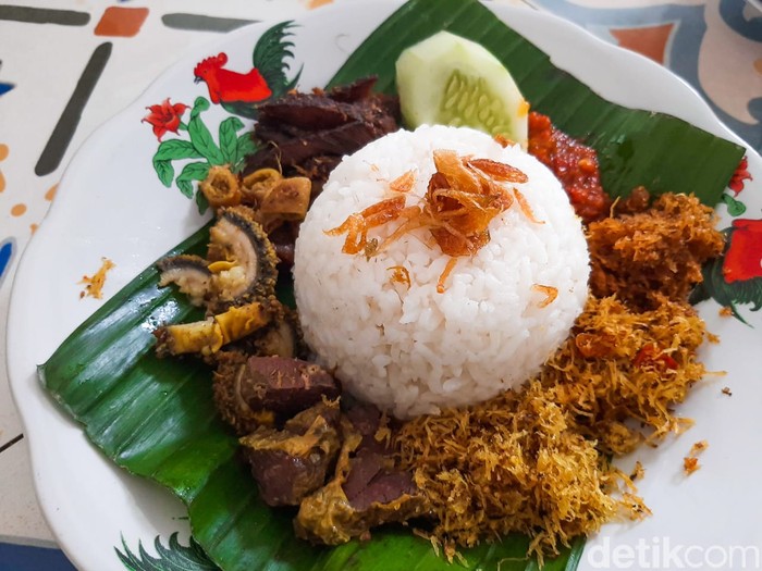 Sumber Asli Cipete, Cicip Nasi Krawu dan Bakmi Godog
