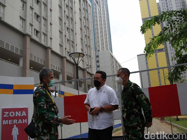 Wakil Ketua Komisi IX DPR Kunjungi Wisma Atlet