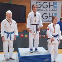 “Penyandang disabilitas atau perbedaan kini semakin banyak ditampilkan di media dan ini bagus, tapi seharusnya itu hal yang normal. Model albino sering mendapatkan stereotip dalam pemotretan untuk menggambarkan malaikat atau hantu dan itu membuatku sedih, ungkap Xueli. Foto: dok. Instagram/@xueli_a